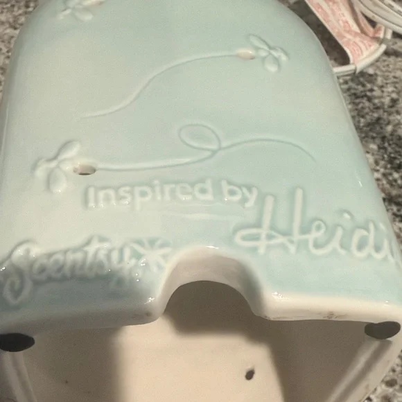 Scentsy Light Mint Ceramic Mason Jar Wax Warmer - Chasing Fireflies - Picture 5 of 5